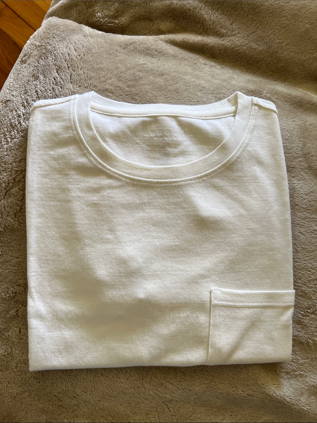 Unbound Merino Boxy Pocket Tee Nwot — image 4 of 8